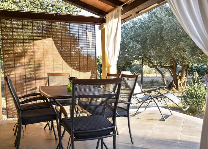 House Val Vidal Ρόβινι