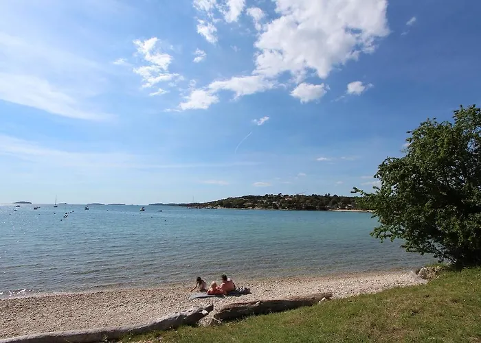 House Val Vidal Ρόβινι