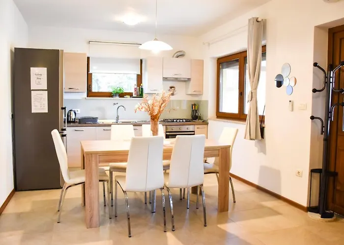 House Val Vidal Nyaraló